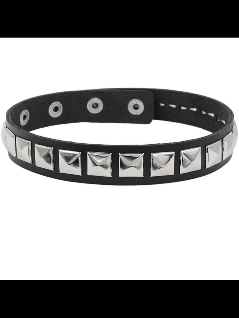 Source Unknown Black Leather Studded Necklace with Silver Pyramid Rivets